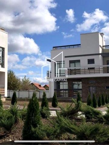 Івана Франка, 1