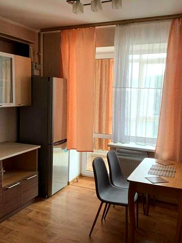 Здам в гарному стані 1-но кімн кв вул. Єськова