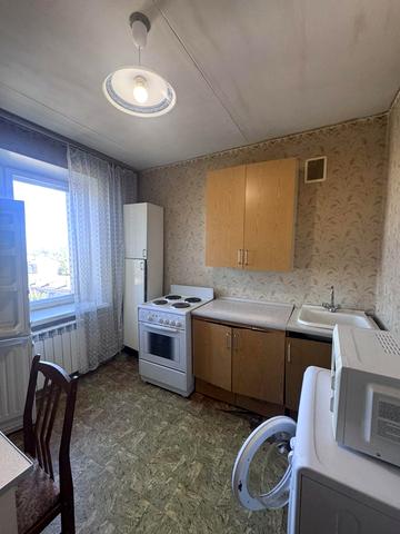 Чоколівський бульв., 4