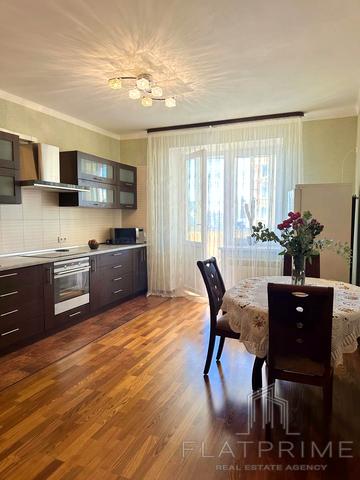 Олександри Екстер вул. (Марини Цвєтаєвої), 11