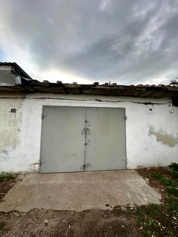 Богдана Хмельницького вул., 86а