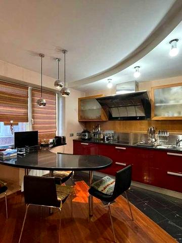 Продаж 5 кім квартири 233 кв.м. вул.Ахматової, 13, поверх 5-6 ЖК Ахматовоі 13