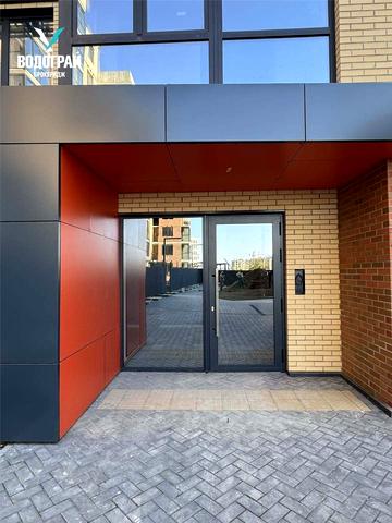 бульвар Буковинського віча, 4