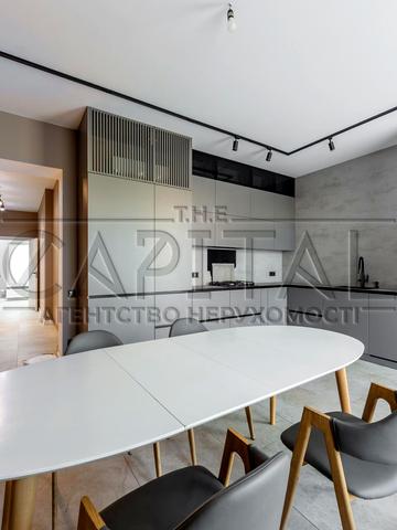 Тіниста вул.