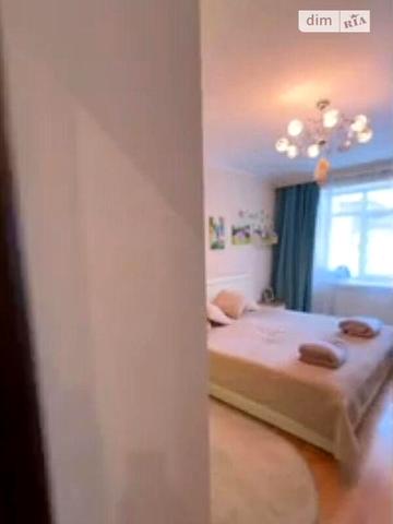 Продаж 2к Квартира Богдана Хмельницького бульвар