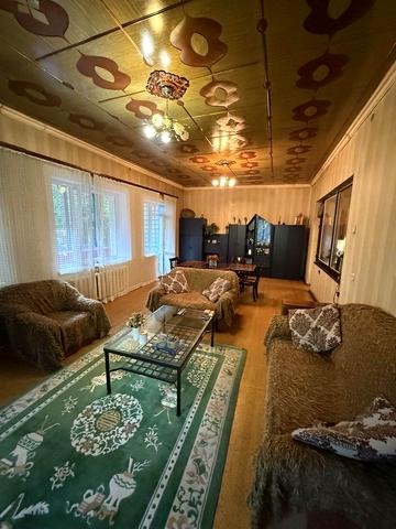 Дмитра Донцова вул., 18