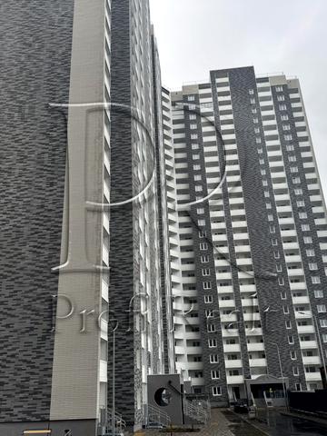 Коноплянська вул., 22