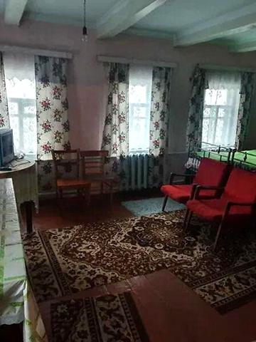 Продаж 2к Дім Центральна вулиця