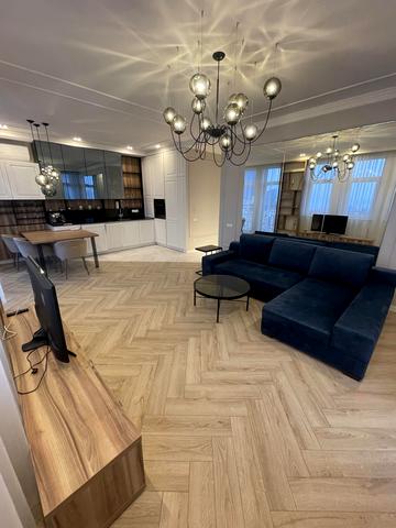 Спаська вул., 35