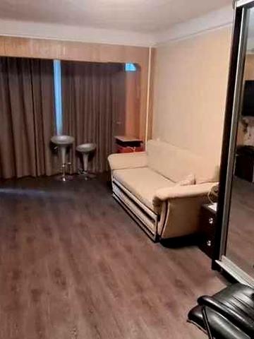 Продаж 2 кімнатна квартира біля метро Лук"янівська