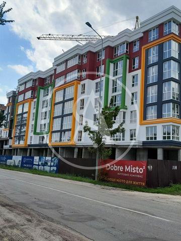 Машинобудівників вул., 18