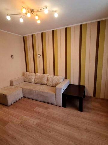 Продам 3 кім. квартиру, Олександра Мишуги 3, Позняки