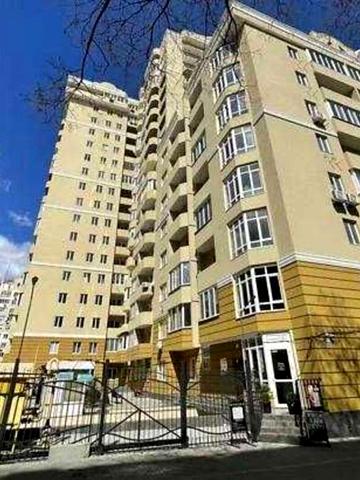 Сонячна вул., 4