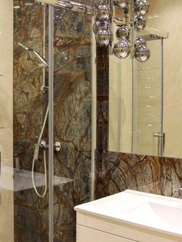 Київська набережна вул., 28