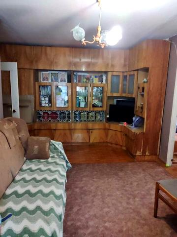 Князя Романа вул., 18