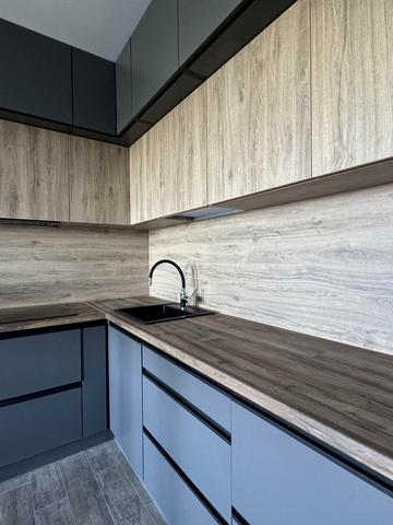 Луговська вул., 248