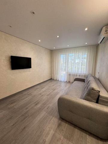 Аренда 1 ком кв , в Центрально Городском р-не ( ул Украинская)