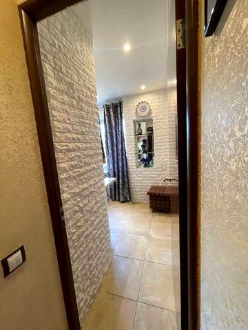 Ул. Академика Шалимова 22, Трёхкомнатная с евроремонтом на Отрадном