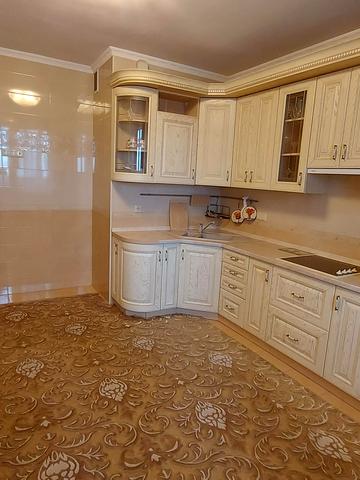 Максима Кривоноса вул., 17