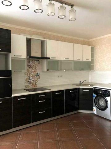 Без комісіі Продаж 3 кімнатноі квартири , Буча, центр, Б Хмельницького