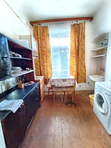 Продається трикімнатна квартира в районі Червоної гори