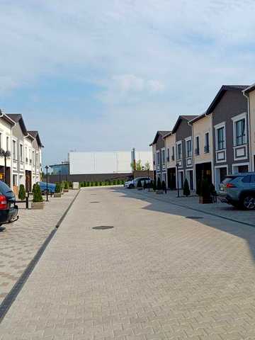 Продаж житла в елітній забудові "Euvro village"! з терасою та підвалом
