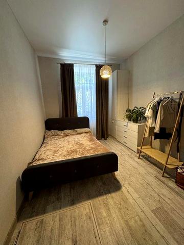 Продам 1ком квартиру в районе ЖД вокзала и Привоза