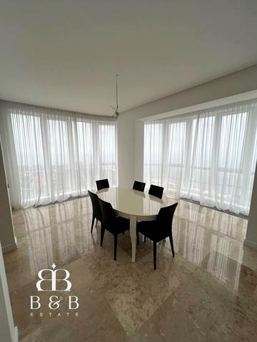 Літературна вул., 12а, к.1