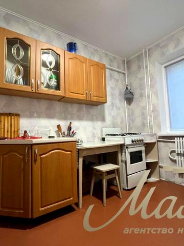 Дорошенка вул., 3