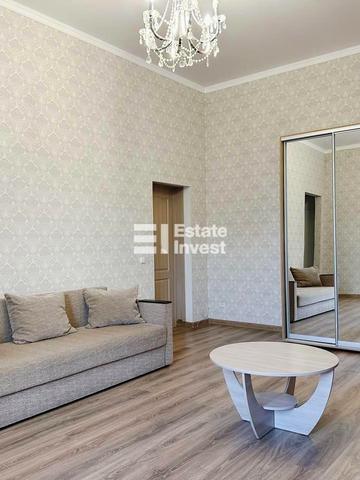 Алчевських вул. (Артема), 27б