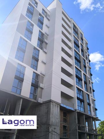 Гната Хоткевича вул., 44