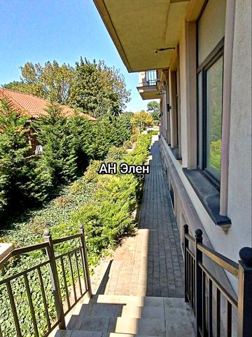 Травневий пров., 6