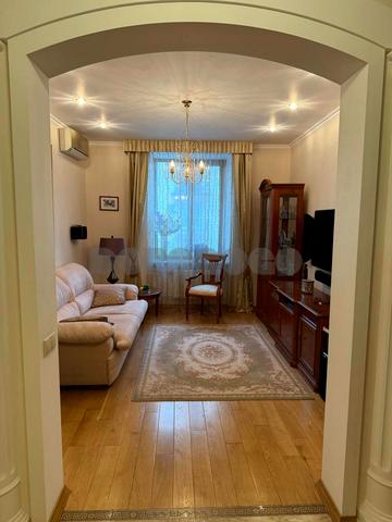 Євгена Чикаленка вул. (Пушкінська), 2-4/7