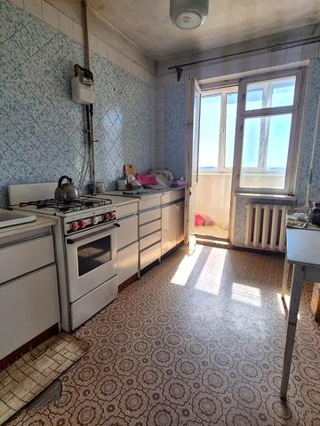 Парусна вул. (Героїв Сталінграду), 3