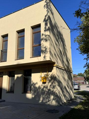 Глинянський Тракт вул., 102