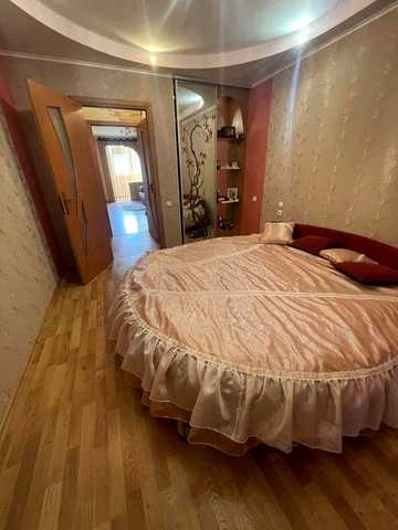 Квартира , в якій є все! 3 кімнати , два балкони Купити ,зайти і жити!
