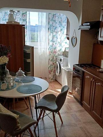 Готова 3-кімнатна Квартира (73м²) з панорамним видом на Дніпро!