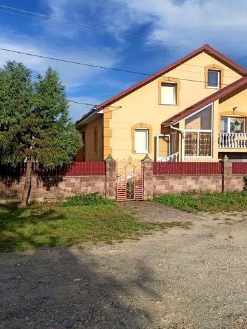 Здолбунів 2 дубки Квасилів власник будинок 15 хв. до міста,СВІТ ТАХО