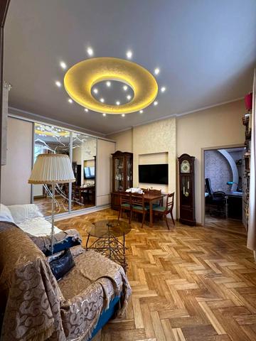 Ґрюнвальдська вул., 11