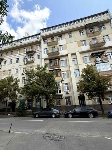 Липська вул., 19/7