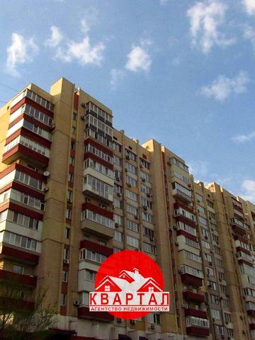 Продается 2-х комн. большая квартира 63 кв.м, Бульвар Центральный 22А