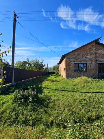 Продаж будинку в Новому Киселеві