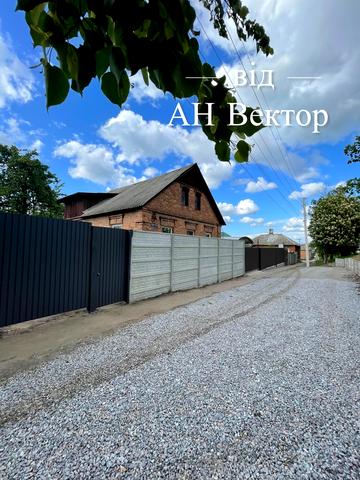 Академіка Павлова вул., 139