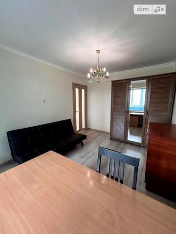 Продаж 3к Квартира Набережна Перемоги вулиця