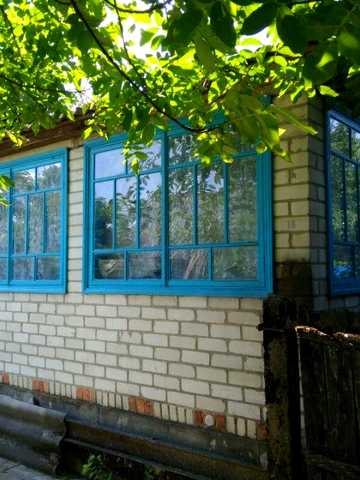 Продам Дом, добротний будинок в с. Жолобне, Звягельський р-н.