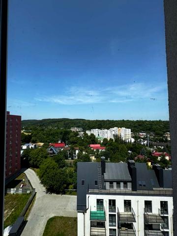 Під Голоском вул., 8