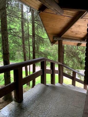 Центральна, 50