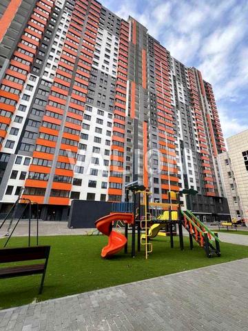 Володимира Сосюри вул., 6в