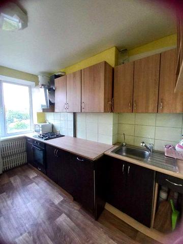 Продам 2 х кімнатну квартиру на Перемозі Победе (правий беріг)