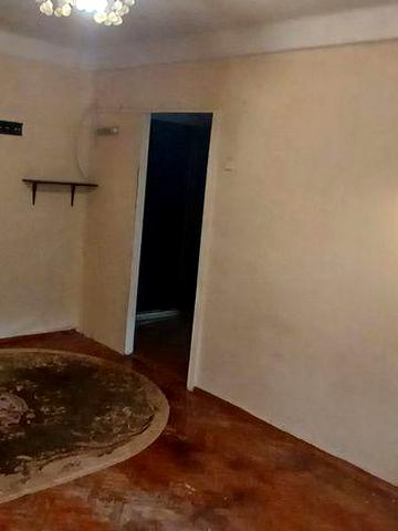 Продам 1 ком на Куреневке по ул. Кириловская